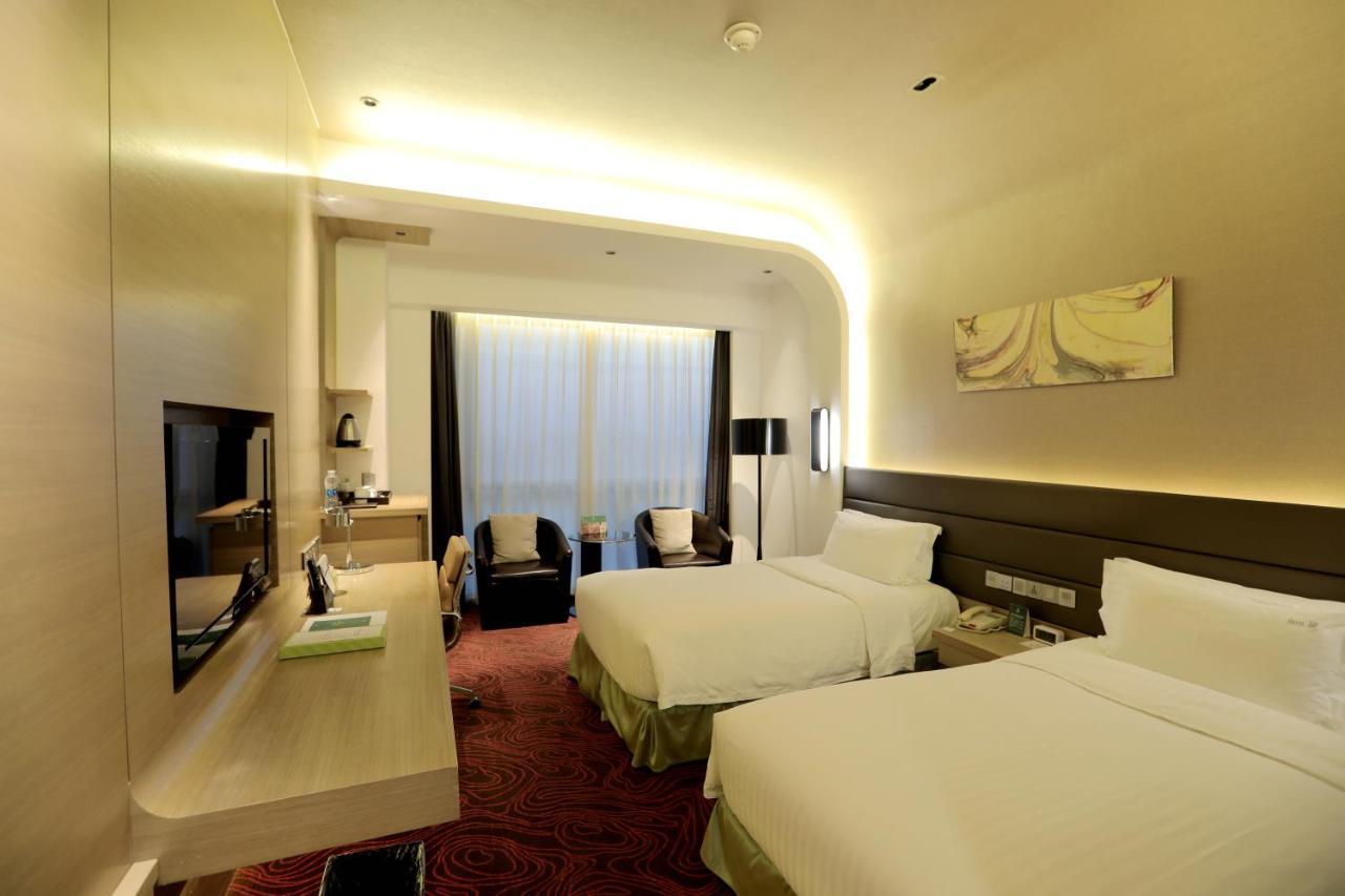 Holiday Inn Shanghai Songjiang By Ihg - Miaoqian Street Экстерьер фото