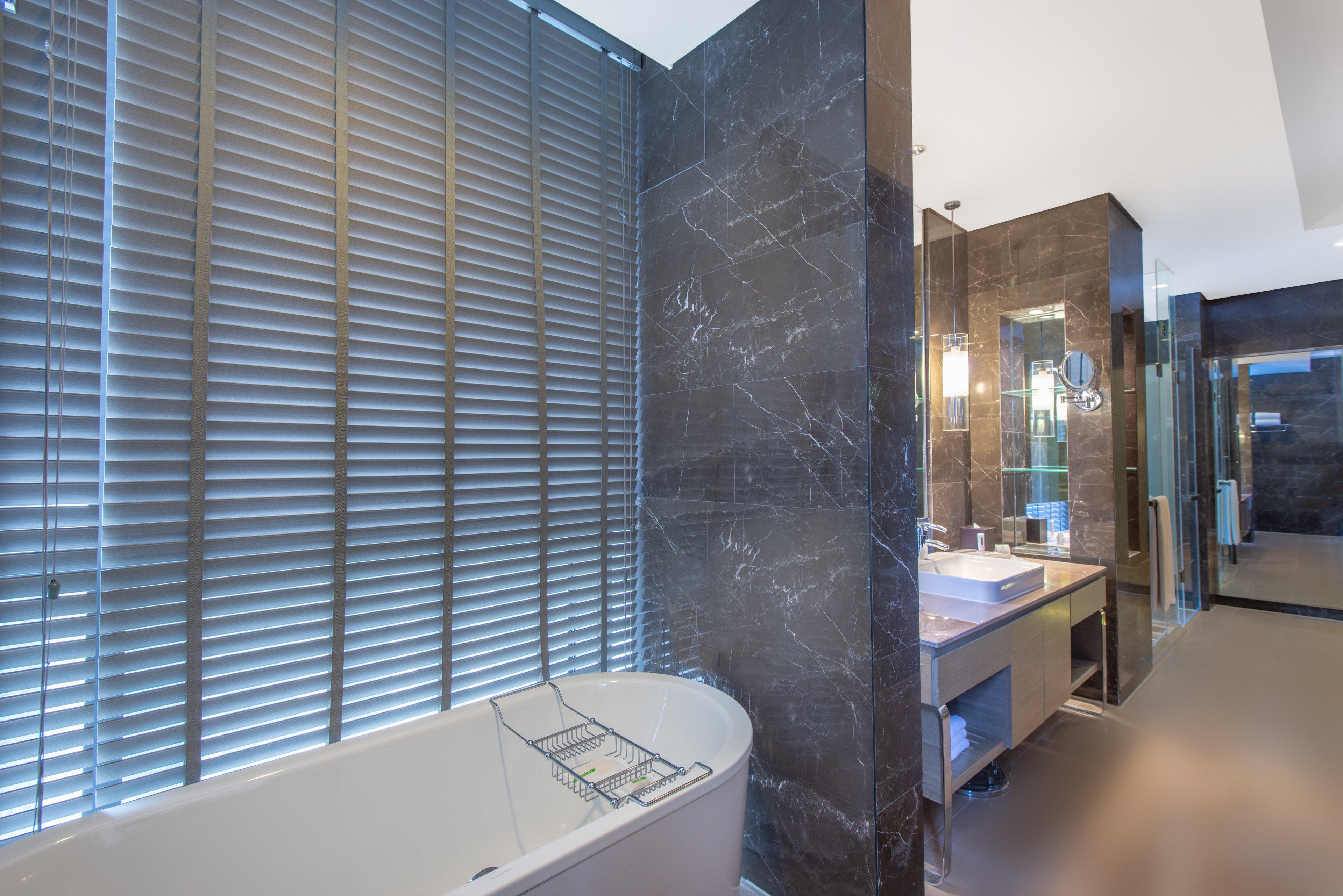 Holiday Inn Shanghai Songjiang By Ihg - Miaoqian Street Экстерьер фото