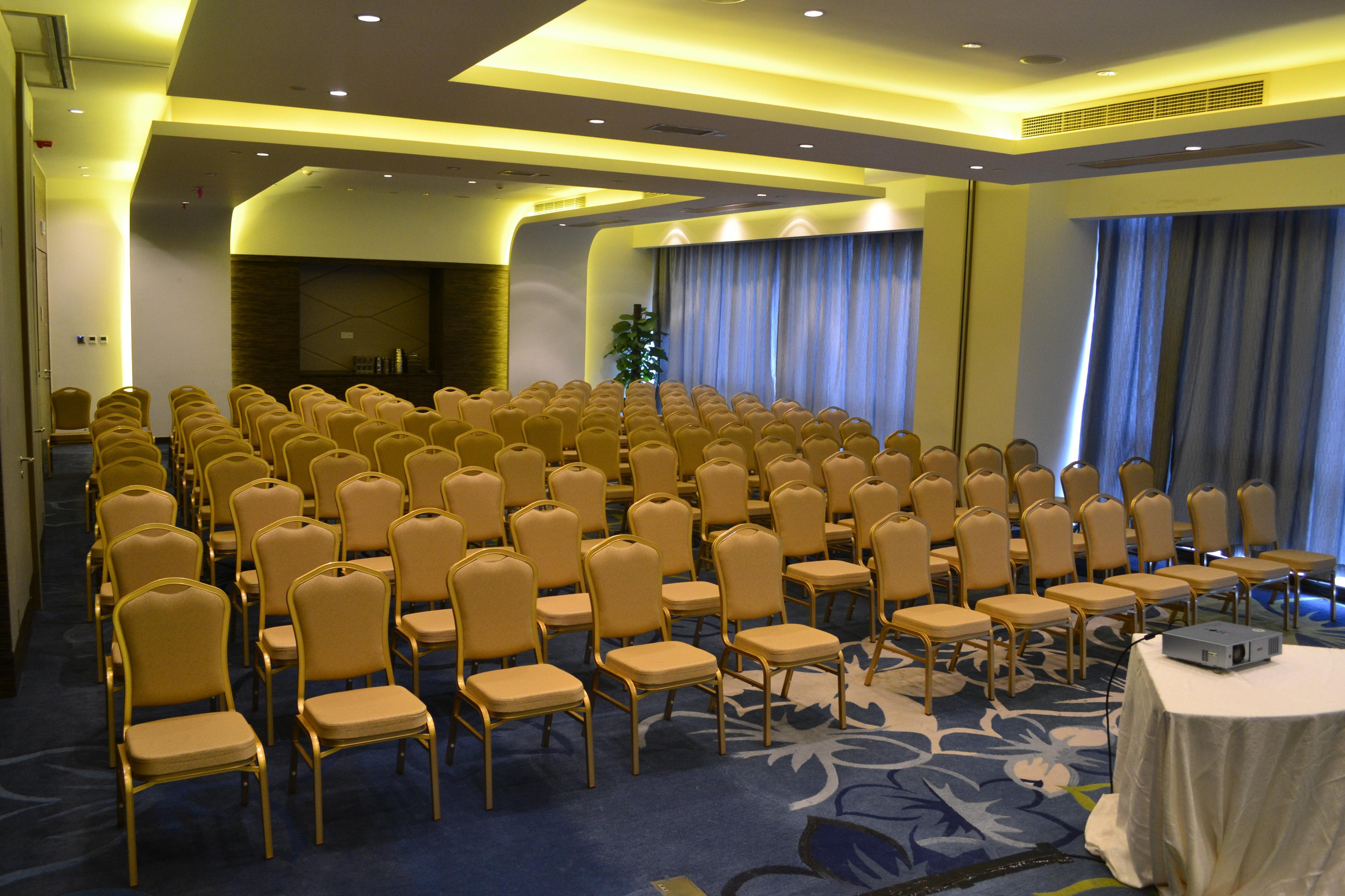 Holiday Inn Shanghai Songjiang By Ihg - Miaoqian Street Экстерьер фото