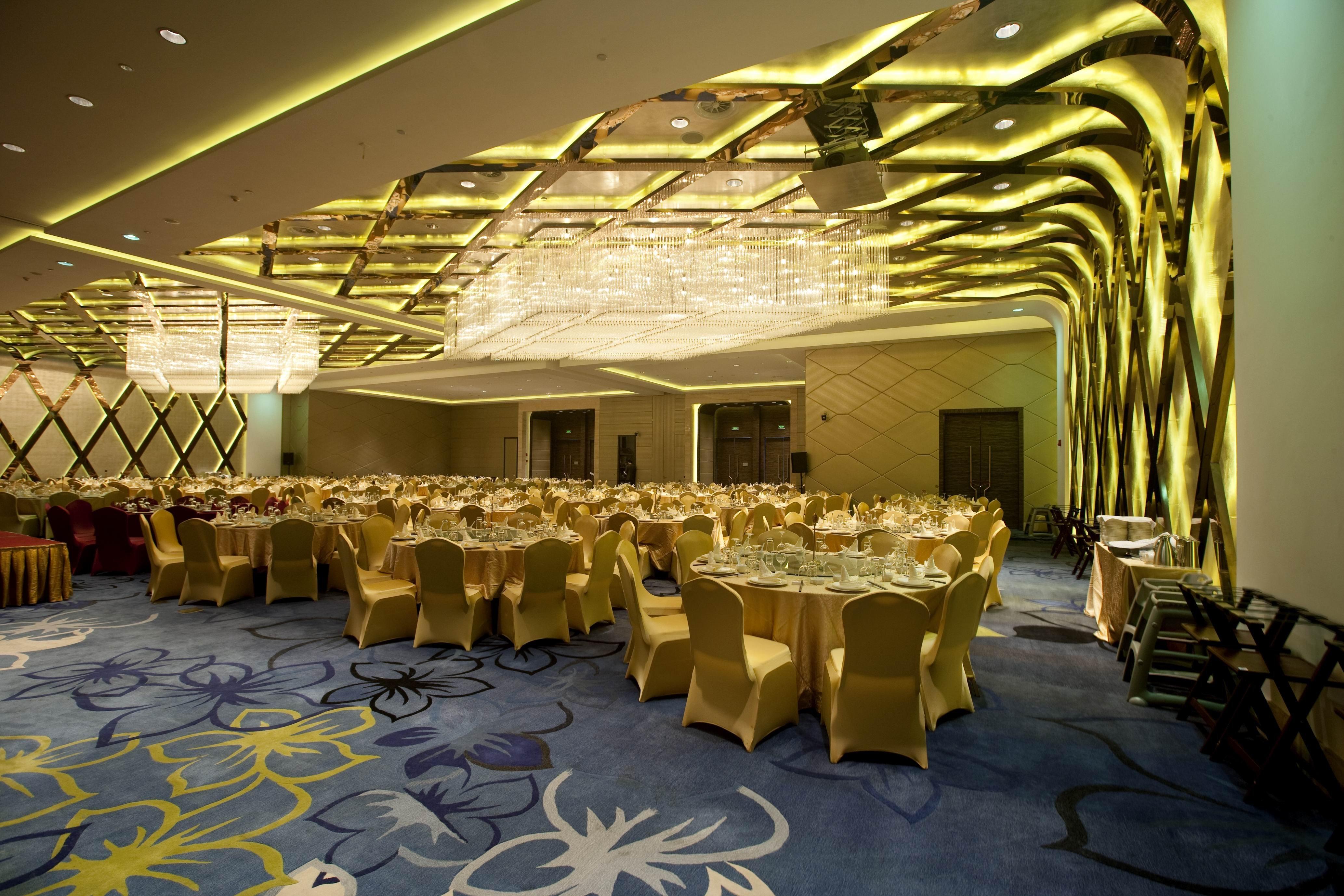Holiday Inn Shanghai Songjiang By Ihg - Miaoqian Street Экстерьер фото